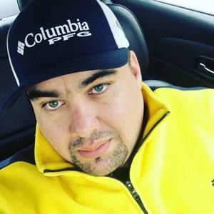 Meet your Posher, Rolando